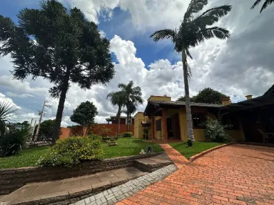 Casa com 3 Quartos à venda, 250m² no Santo Antônio, Chapecó