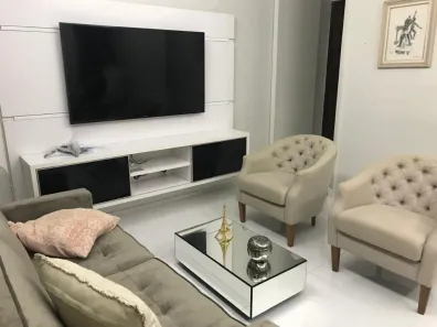 Apartamento com 4 Quartos para alugar, 90m² no Itaigara, Salvador