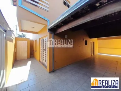 Sobrado com 4 Quartos à venda, 170m² no Nossa Senhora da Abadia, Uberaba