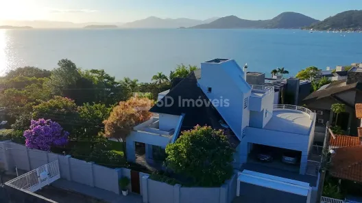 Casa com 4 Quartos à venda, 392m² no Cacupé, Florianópolis