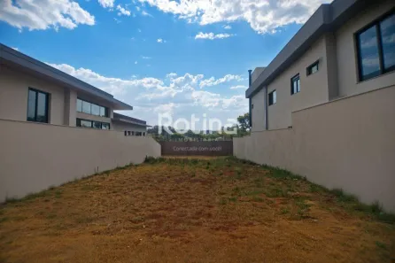 Lote/Terreno à venda, 398m² no Gávea, Uberlândia
