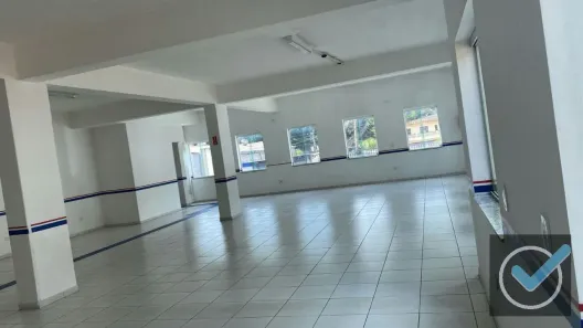 Sala Comercial para alugar, 230m² no Centro, Santana de Parnaíba