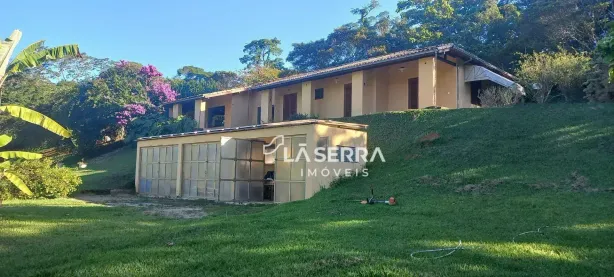 Casa com 3 Quartos à venda, 280m² no Pedro do Rio, Petrópolis
