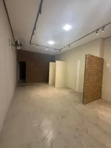 Ponto Comercial para alugar, 90m² no Centro, Taubaté