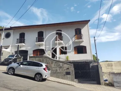 Casa com 3 Quartos à venda, 178m² no Democrata, Juiz de Fora