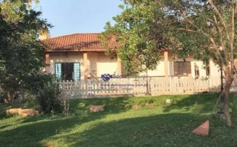 Fazenda/Sítio com 4 Quartos à venda, 230m² no Chácaras Fernão Dias, Atibaia