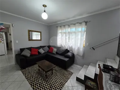 Sobrado com 3 Quartos à venda, 215m² no Cidade dos Bandeirantes, São Paulo