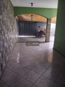 Casa com 3 Quartos à venda, 180m² no Santa Helena, Contagem