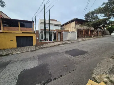 Casa com 5 Quartos para venda ou aluguel, 360m² no Santa Inês, Belo Horizonte