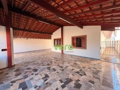 Casa com 2 Quartos para alugar, 160m² no Brieds, Americana