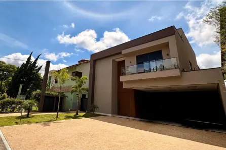 Sobrado com 4 Quartos à venda, 350m² no Morada dos Pinheiros (Aldeia da Serra), Santana de Parnaíba