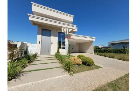 Casa de Condomínio com 4 Quartos à venda, 281m² no Ribeirão do Lipa, Cuiabá