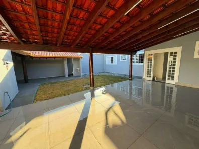 Casa com 4 Quartos à venda, 190m² no Conjunto Umuarama, Uberaba
