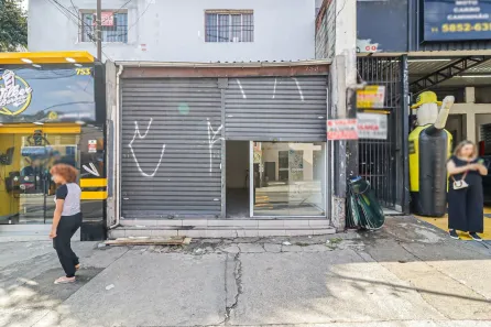 Ponto Comercial com 3 Quartos para alugar, 45m² no Jardim São Luís, São Paulo