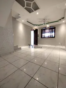 Casa de Condomínio com 4 Quartos à venda, 105m² no Parque Califórnia, Jacareí