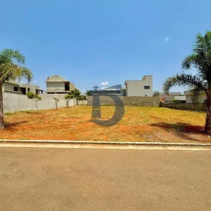 Lote/Terreno à venda, 360m² no Condomínio Residencial Gaudi, Anápolis