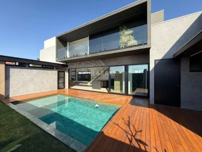 Casa de Condomínio com 4 Quartos à venda, 280m² no Jardins de Monet Residence, Maringá