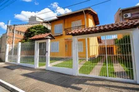 Casa com 4 Quartos à venda, 200m² no São José, Canoas