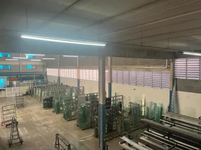 Galpão/Depósito/Armazém à venda, 1400m² no Parque Industrial das Oliveiras, Taboão da Serra