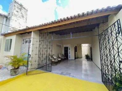 Casa com 3 Quartos à venda, 139m² no Cidade dos Funcionários, Fortaleza