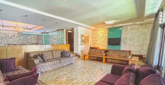 Casa com 4 Quartos à venda, 800m² no Engenheiro Luciano Cavalcante, Fortaleza