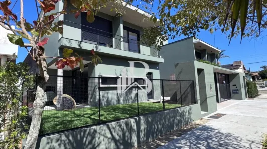 Casa com 3 Quartos à venda, 149m² no Pântano do Sul, Florianópolis