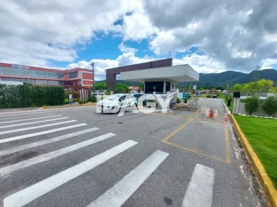 Casa com 3 Quartos para alugar, 40m² no Bela Vista, Palhoça