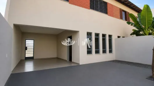 Casa com 3 Quartos para alugar, 195m² no Vila Zelina, Londrina