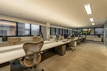 Sala Comercial à venda, 214m² no Vila Olímpia, São Paulo