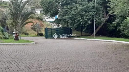 Lote/Terreno à venda, 450m² no Itacorubi, Florianópolis