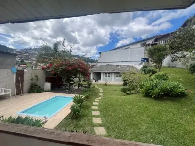 Casa com 3 Quartos para alugar, 150m² no Barra do Imbuí, Teresópolis