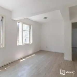 Apartamento com 2 Quartos à venda, 65m² no Partenon, Porto Alegre
