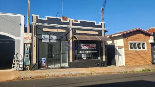 Casa com 1 Quarto à venda, 156m² no Centro, Araraquara