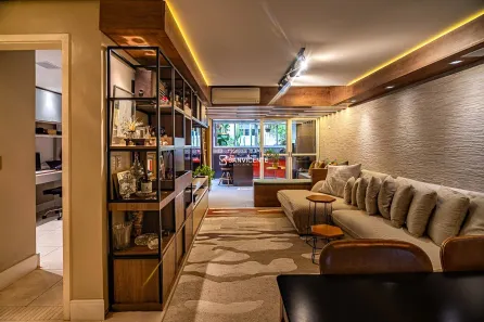 Apartamento com 2 Quartos à venda, 110m² no Mont Serrat, Porto Alegre