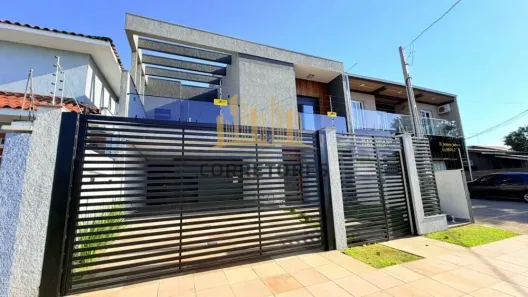 Sobrado com 3 Quartos à venda, 197m² no Igara, Canoas
