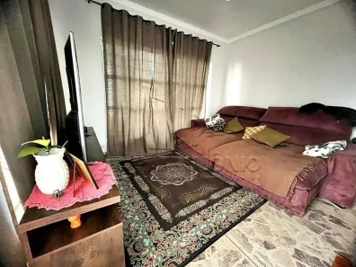 Casa com 2 Quartos à venda, 230m² no Jardim Emília, Sorocaba