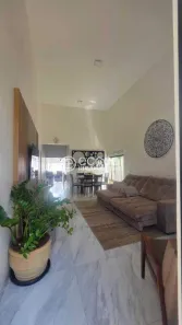 Casa de Condomínio com 3 Quartos para alugar, 160m² no Shopping Park, Uberlândia