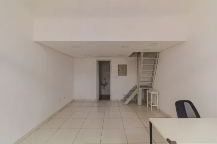 Ponto Comercial com 3 Quartos para alugar, 24m² no República, São Paulo