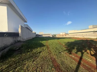 Lote/Terreno à venda, 447m² no Residencial e Comercial Quinta das Laranjeiras, Araraquara