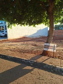à venda, 426m² no Jardim Munique, Maringá