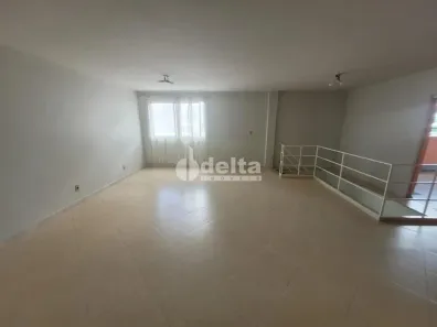 Cobertura com 4 Quartos à venda, 250m² no Saraiva, Uberlândia