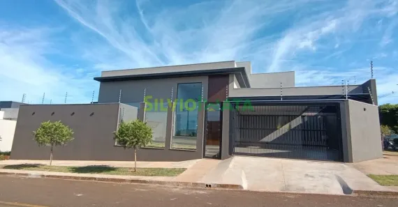 Casa com 3 Quartos à venda, 175m² no Jardim Espanha, Maringá