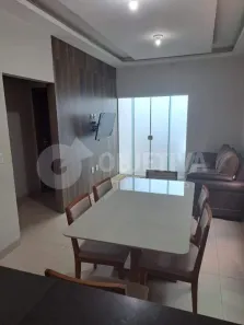 Casa com 2 Quartos à venda, 66m² no Jardim Holanda, Uberlândia