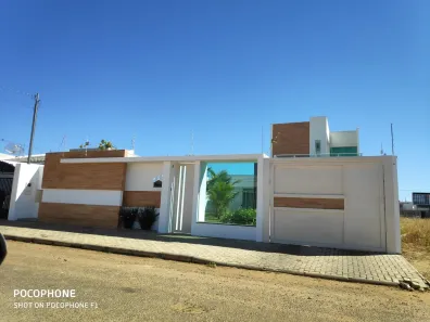 Casa com 3 Quartos à venda, 290m² no Jardim Luciana, Primavera do Leste