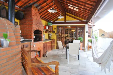 Casa com 4 Quartos à venda, 300m² no Vila Olímpia, São Paulo