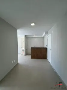 Apartamento com 2 Quartos para alugar, 39m² no Lagoa Redonda, Fortaleza