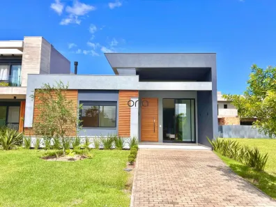 Casa de Condomínio com 4 Quartos à venda, 149m² no XANGRI-LÁ, Xangri-lá
