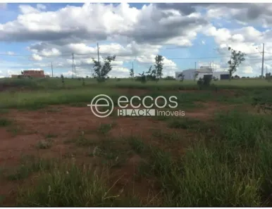 Lote/Terreno à venda, 250m² no Laranjeiras, Uberlândia