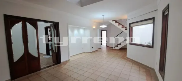 Sobrado com 4 Quartos para alugar, 300m² no Jardim das Colinas, São José dos Campos