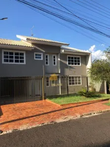 Sobrado com 3 Quartos à venda, 276m² no Ipê, Foz do Iguaçu